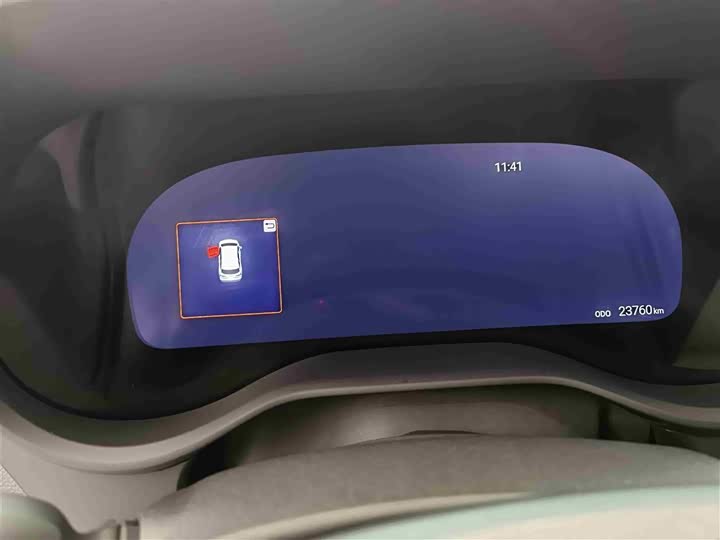 Фото 9 - Toyota Sienna