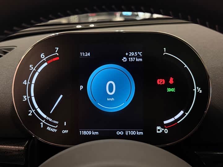 Фото 14 - Mini Clubman