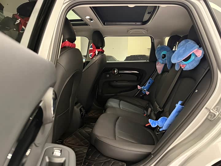 Фото 21 - Mini Clubman