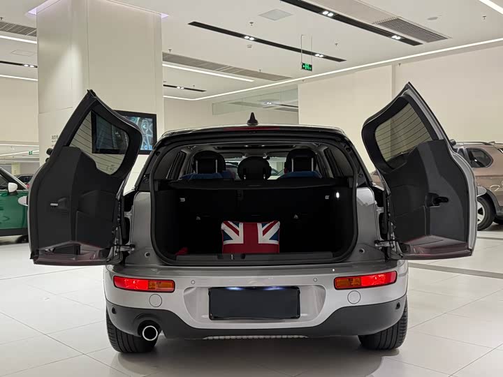 Фото 22 - Mini Clubman