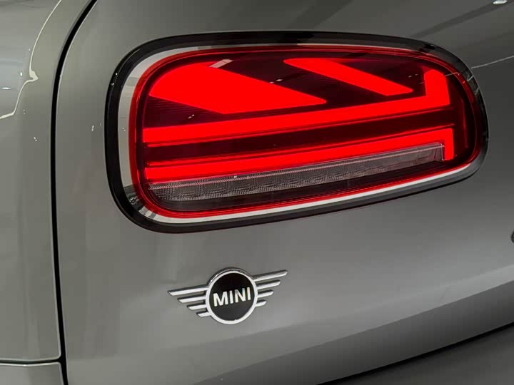 Фото 9 - Mini Clubman