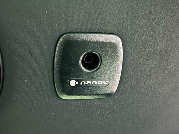 Фото 25 - Lexus LM