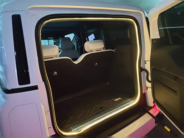 Фото 10 - Chery iCar V23