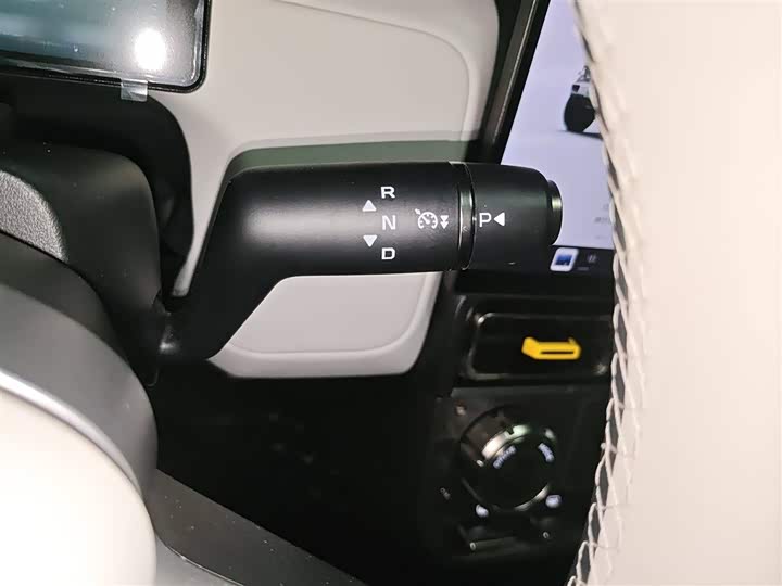 Фото 7 - Chery iCar V23