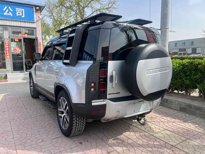 Фото 2 - Land Rover Defender