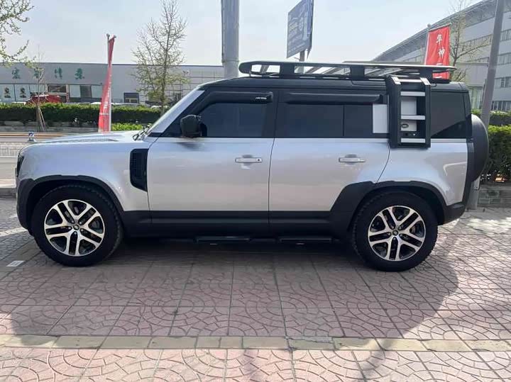 Фото 3 - Land Rover Defender