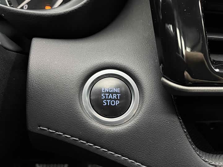 Фото 4 - Toyota Highlander