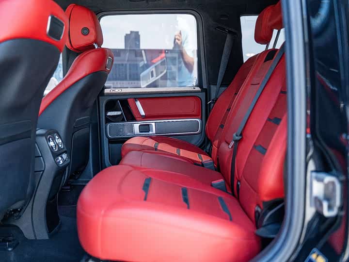 Фото 8 - Mercedes-Benz G-Class AMG