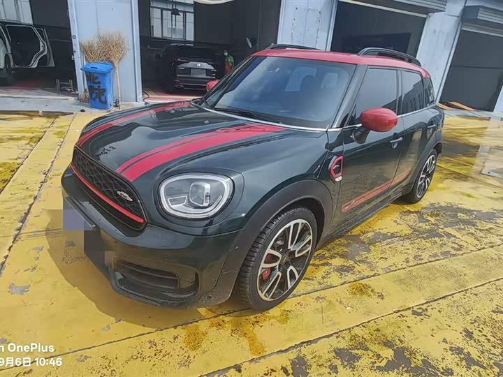 Фото 1 - Mini Countryman JCW