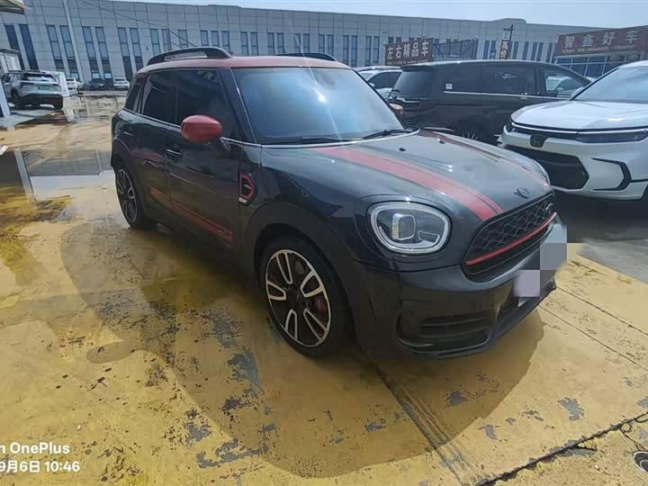 Фото 2 - Mini Countryman JCW