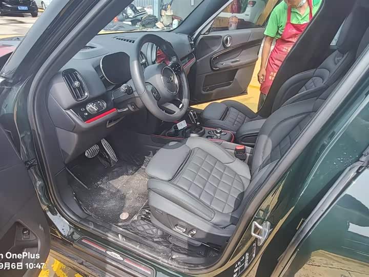 Фото 4 - Mini Countryman JCW