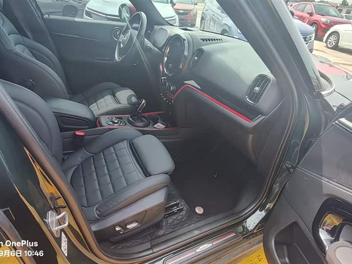 Фото 5 - Mini Countryman JCW