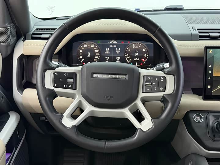 Фото 16 - Land Rover Defender