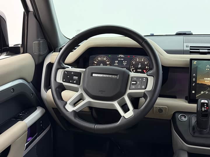 Фото 22 - Land Rover Defender