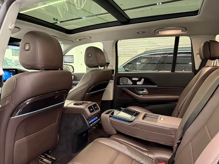 Фото 10 - Mercedes-Benz GLS-Class