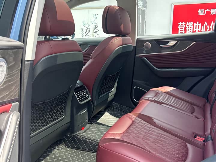 Фото 8 - Hongqi HS5