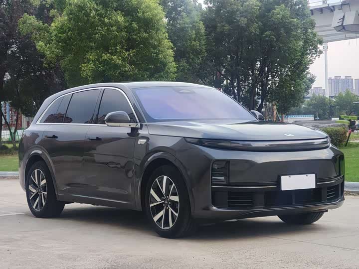 Фото 2 - LiXiang L7