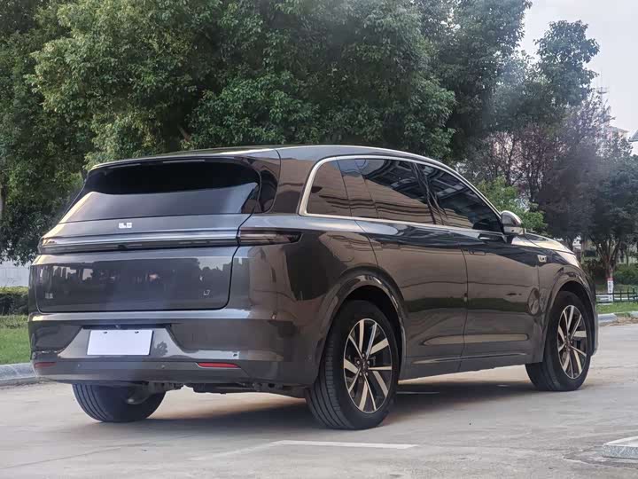 Фото 6 - LiXiang L7