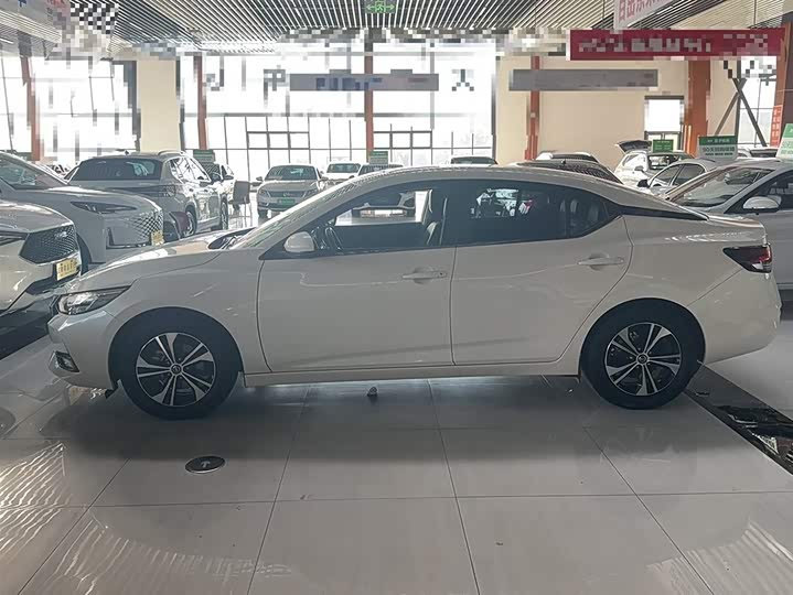 Фото 11 - Nissan Sylphy