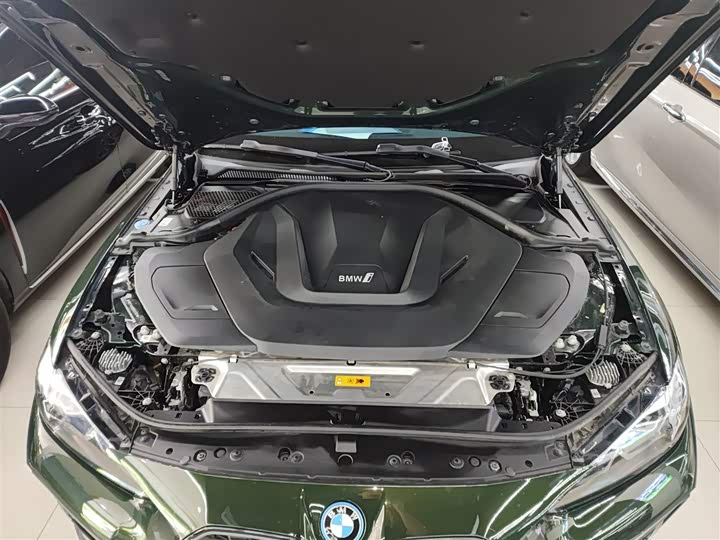 Фото 20 - BMW i4