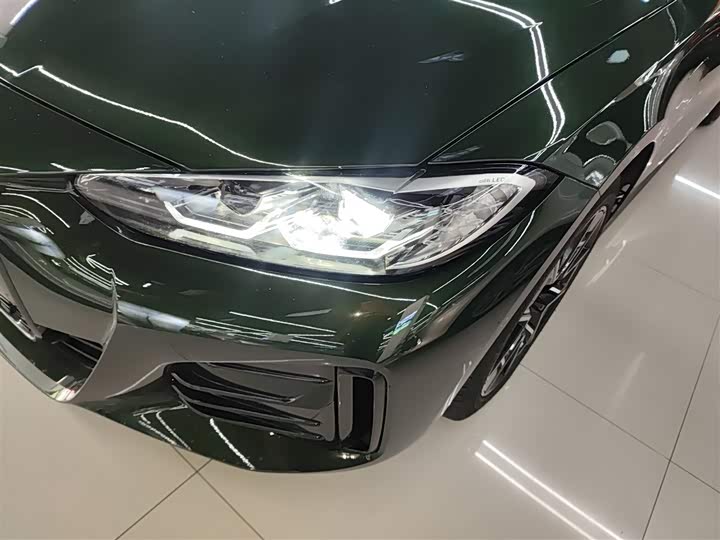 Фото 24 - BMW i4