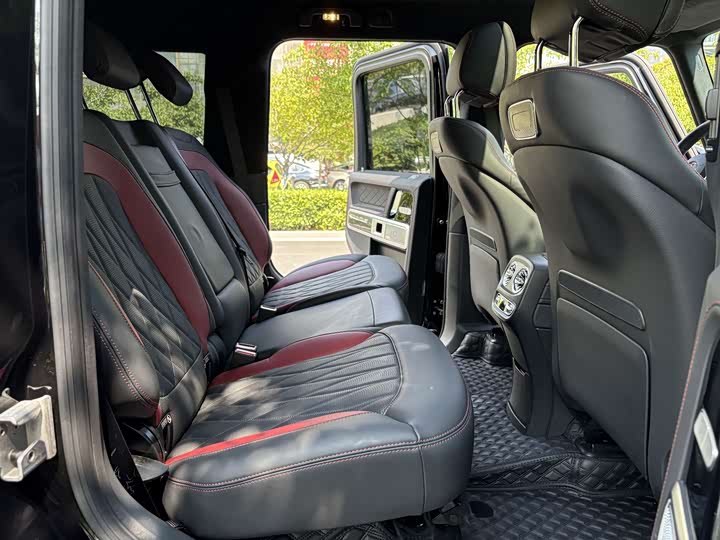 Фото 6 - Mercedes-Benz G-Class