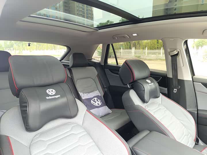 Фото 19 - Volkswagen Teramont X