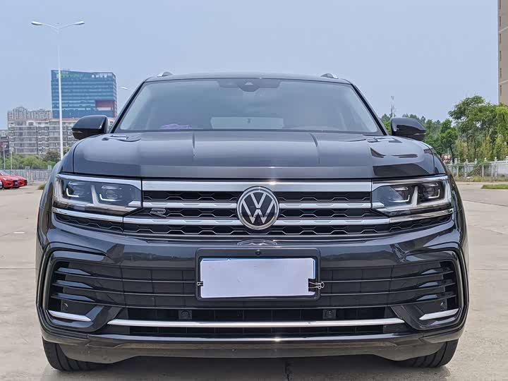 Фото 2 - Volkswagen Teramont X