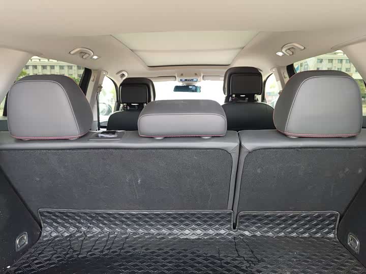 Фото 33 - Volkswagen Teramont X