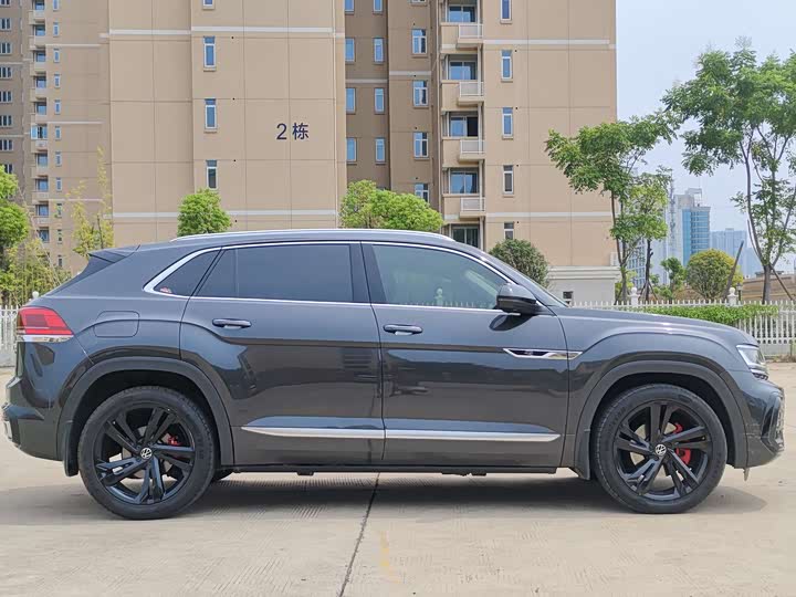 Фото 8 - Volkswagen Teramont X