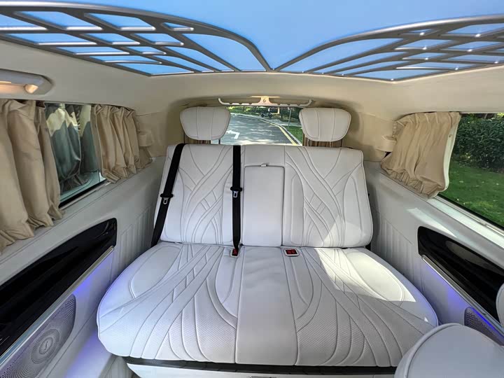 Фото 20 - Mercedes-Benz Vito