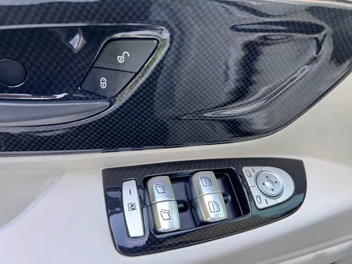 Фото 22 - Mercedes-Benz Vito