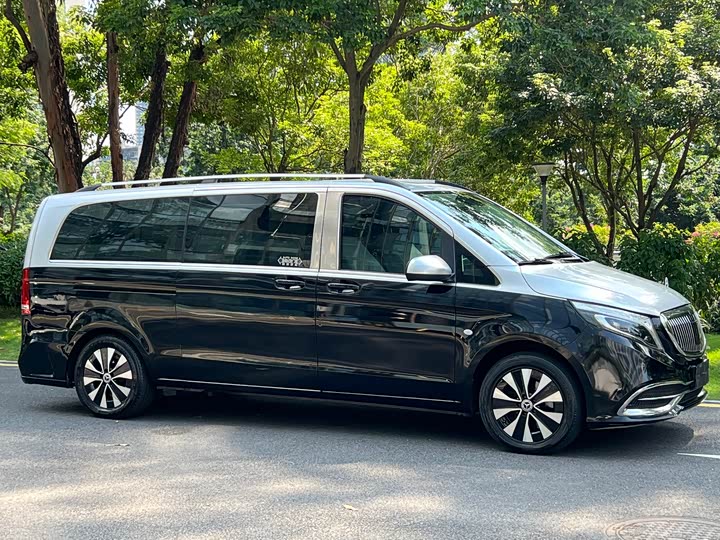 Фото 4 - Mercedes-Benz Vito