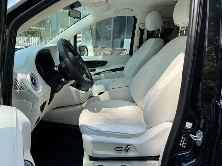 Фото 7 - Mercedes-Benz Vito