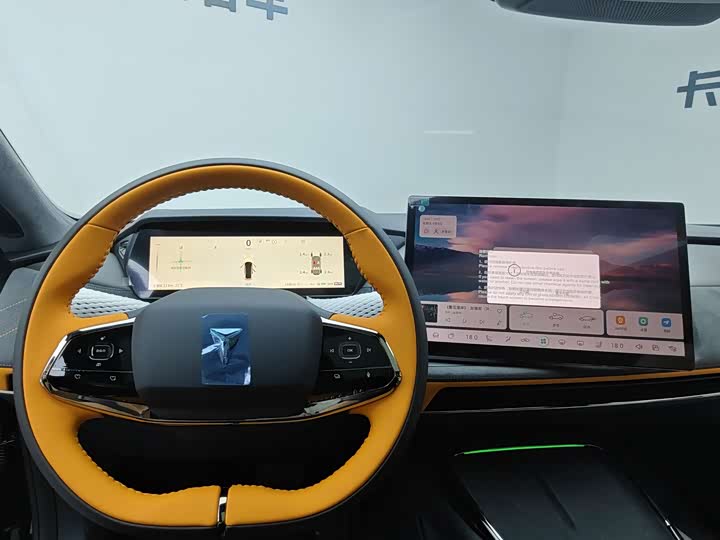 Фото 10 - Changan Deepal SL03