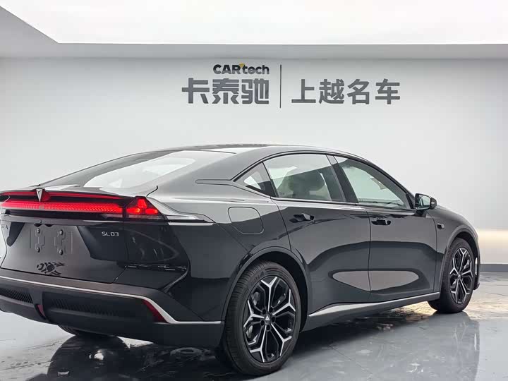 Фото 4 - Changan Deepal SL03