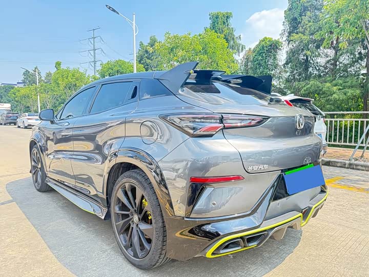 Фото 17 - Changan UNI-T