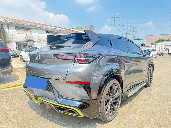 Фото 18 - Changan UNI-T