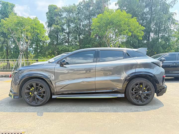 Фото 19 - Changan UNI-T