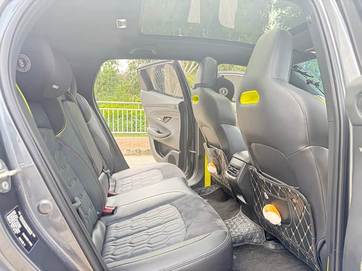 Фото 5 - Changan UNI-T