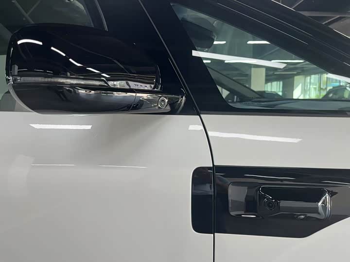 Фото 8 - Zeekr Mix