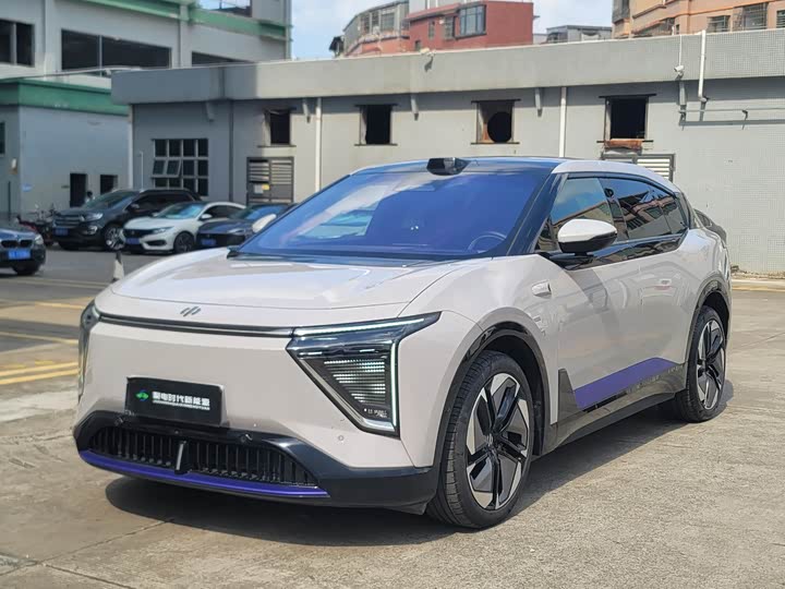 Фото 1 - HiPhi Y