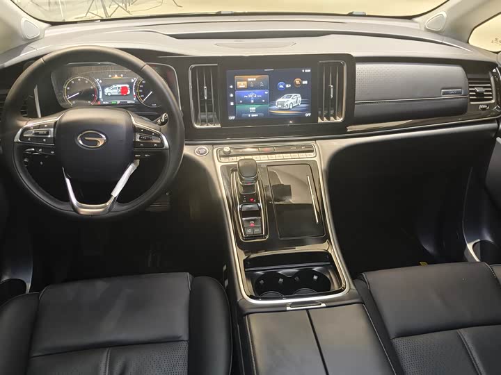 Фото 12 - GAC Trumpchi M8