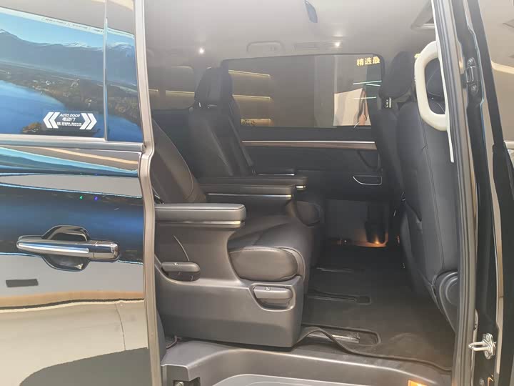 Фото 17 - GAC Trumpchi M8