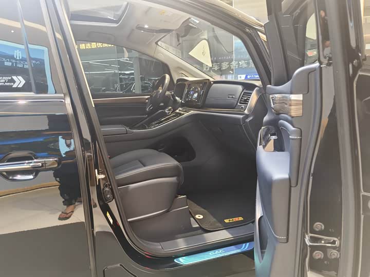 Фото 18 - GAC Trumpchi M8