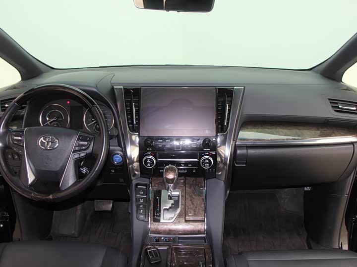 Фото 13 - Toyota Alphard