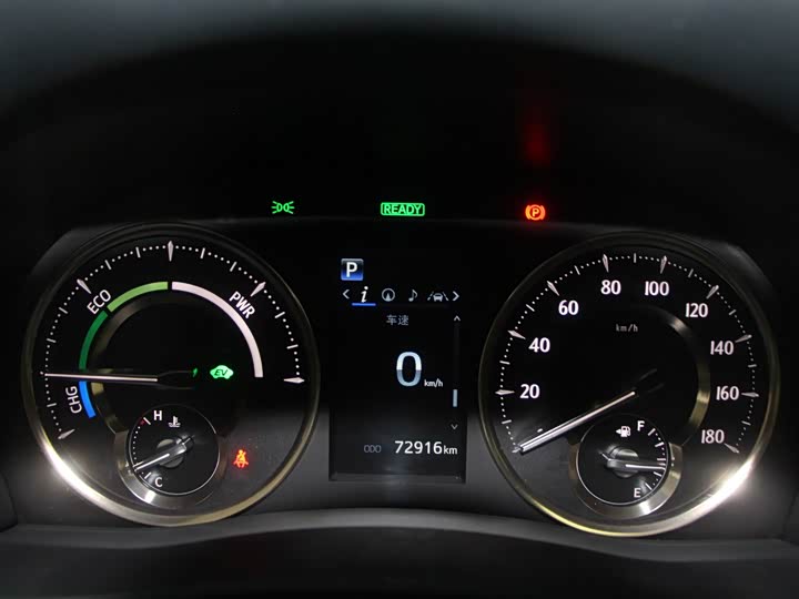 Фото 17 - Toyota Alphard