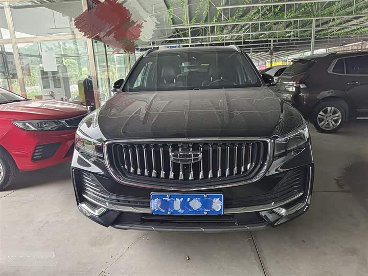 Фото 18 - Geely Monjaro