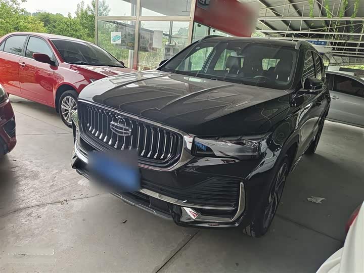 Фото 3 - Geely Monjaro