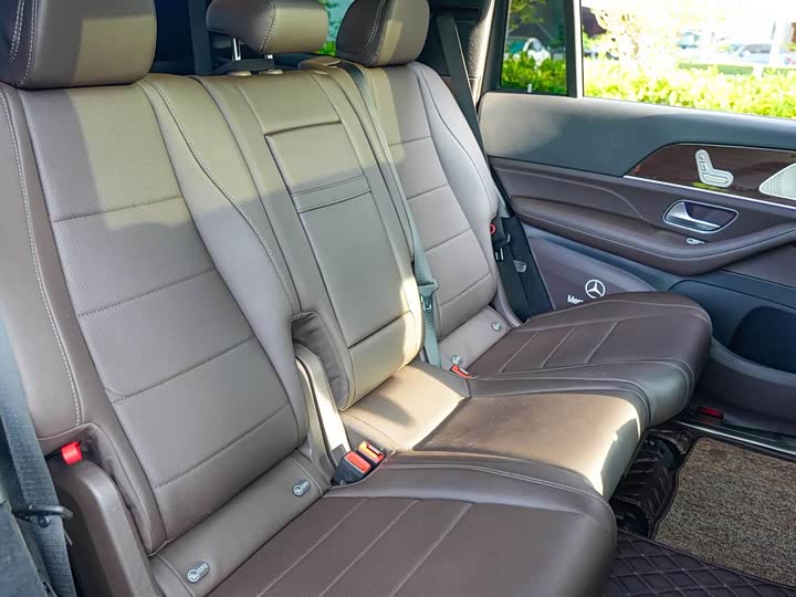 Фото 12 - Mercedes-Benz GLS-Class